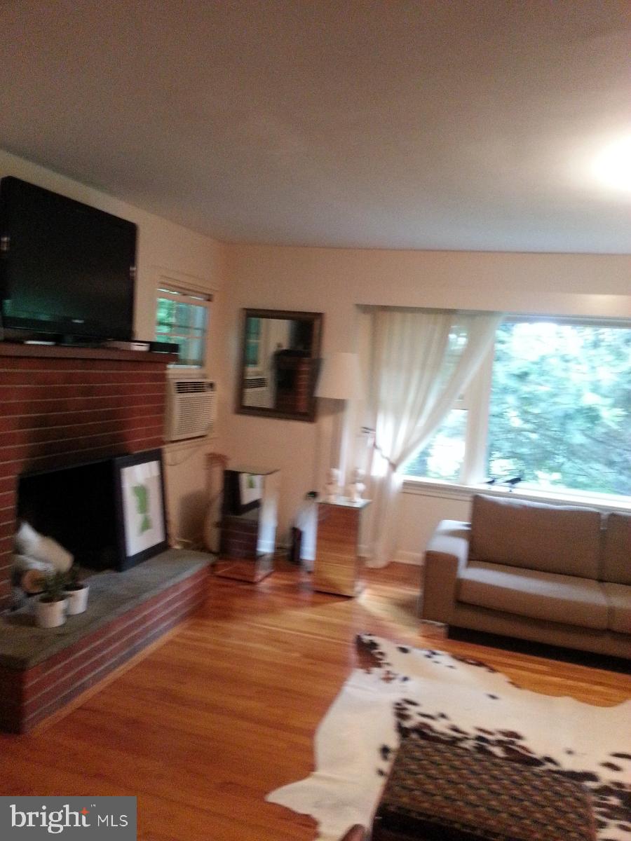 491 Durham Road Newtown, PA 18940 - Photo 6 of 16 Gallery Image 6