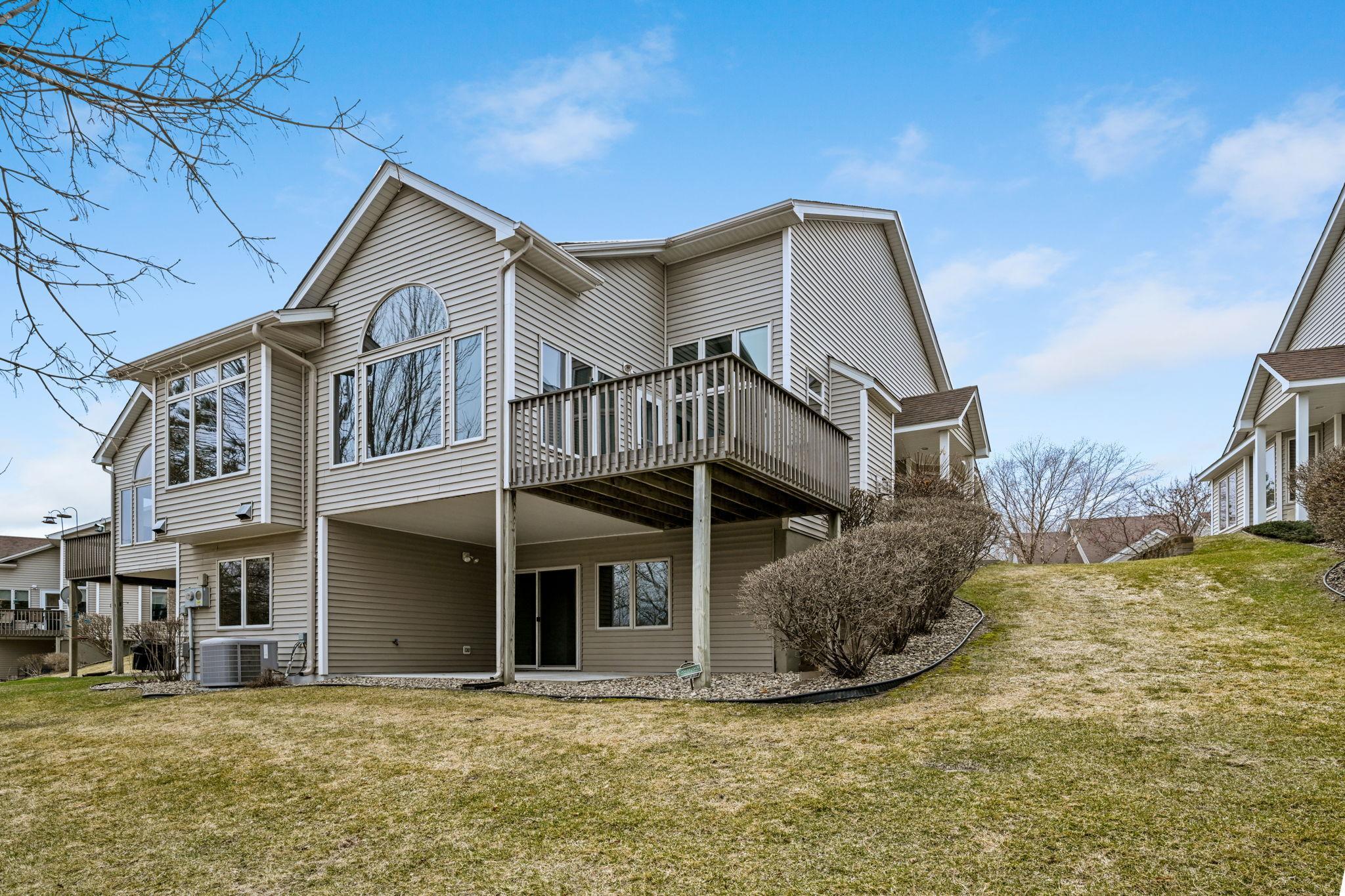7240 Lake Ridge Drive Savage, MN 55378 - Photo 2 of 32