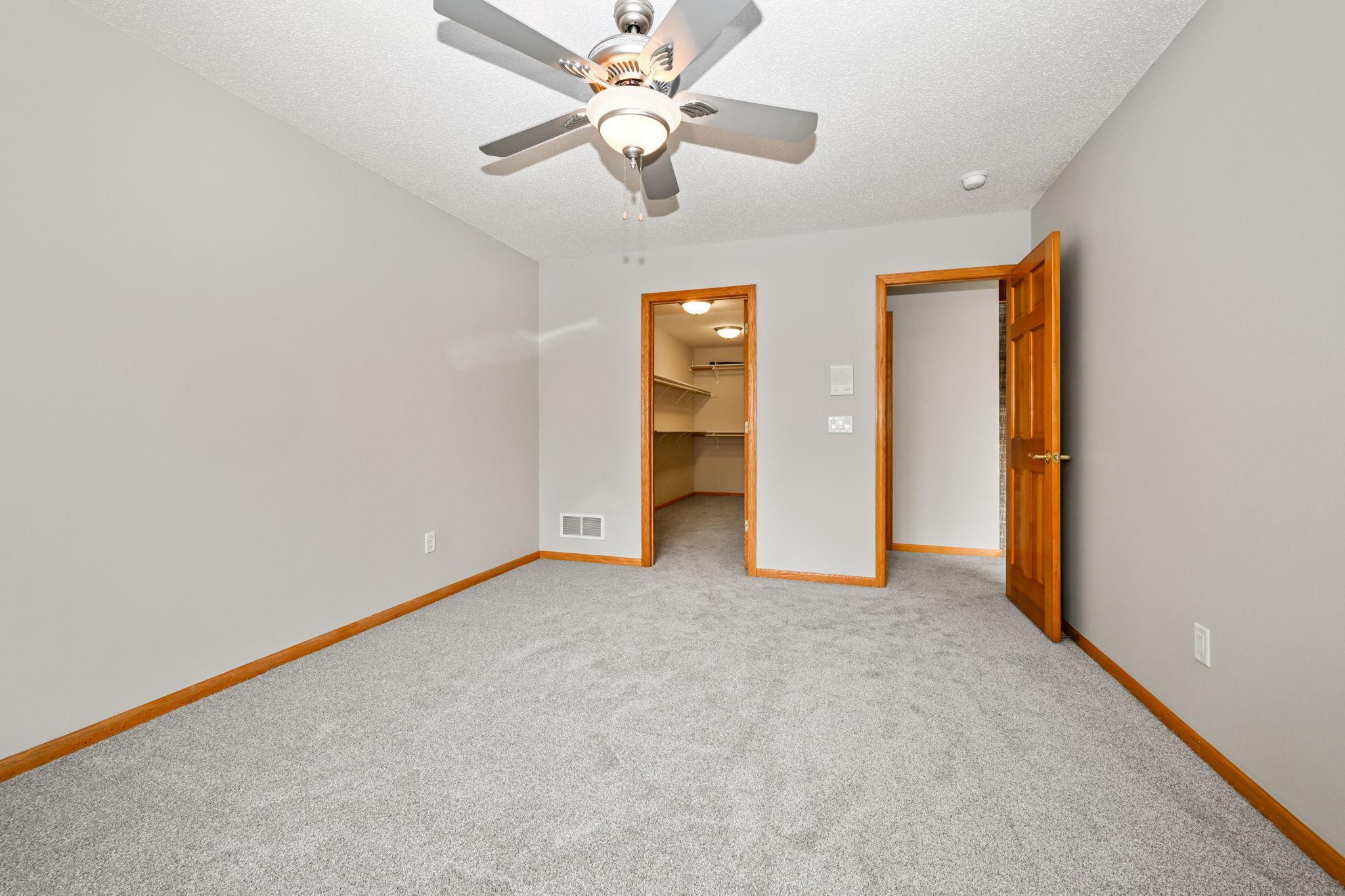 7240 Lake Ridge Drive Savage, MN 55378 - Photo 23 of 32