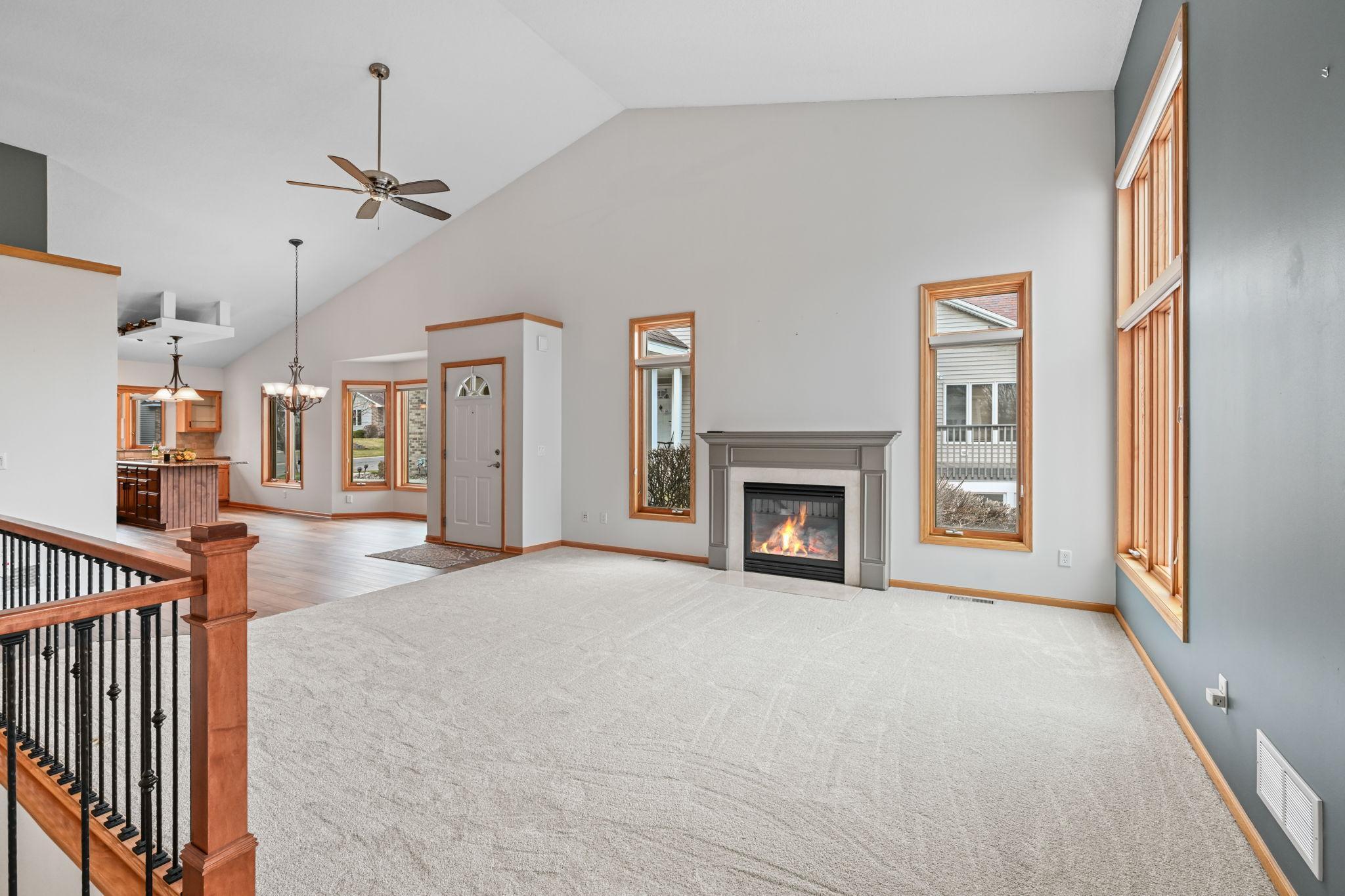 7240 Lake Ridge Drive Savage, MN 55378 - Photo 8 of 32