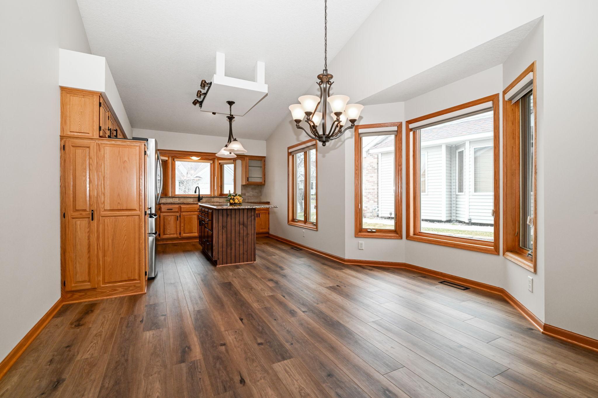 7240 Lake Ridge Drive Savage, MN 55378 - Photo 10 of 32