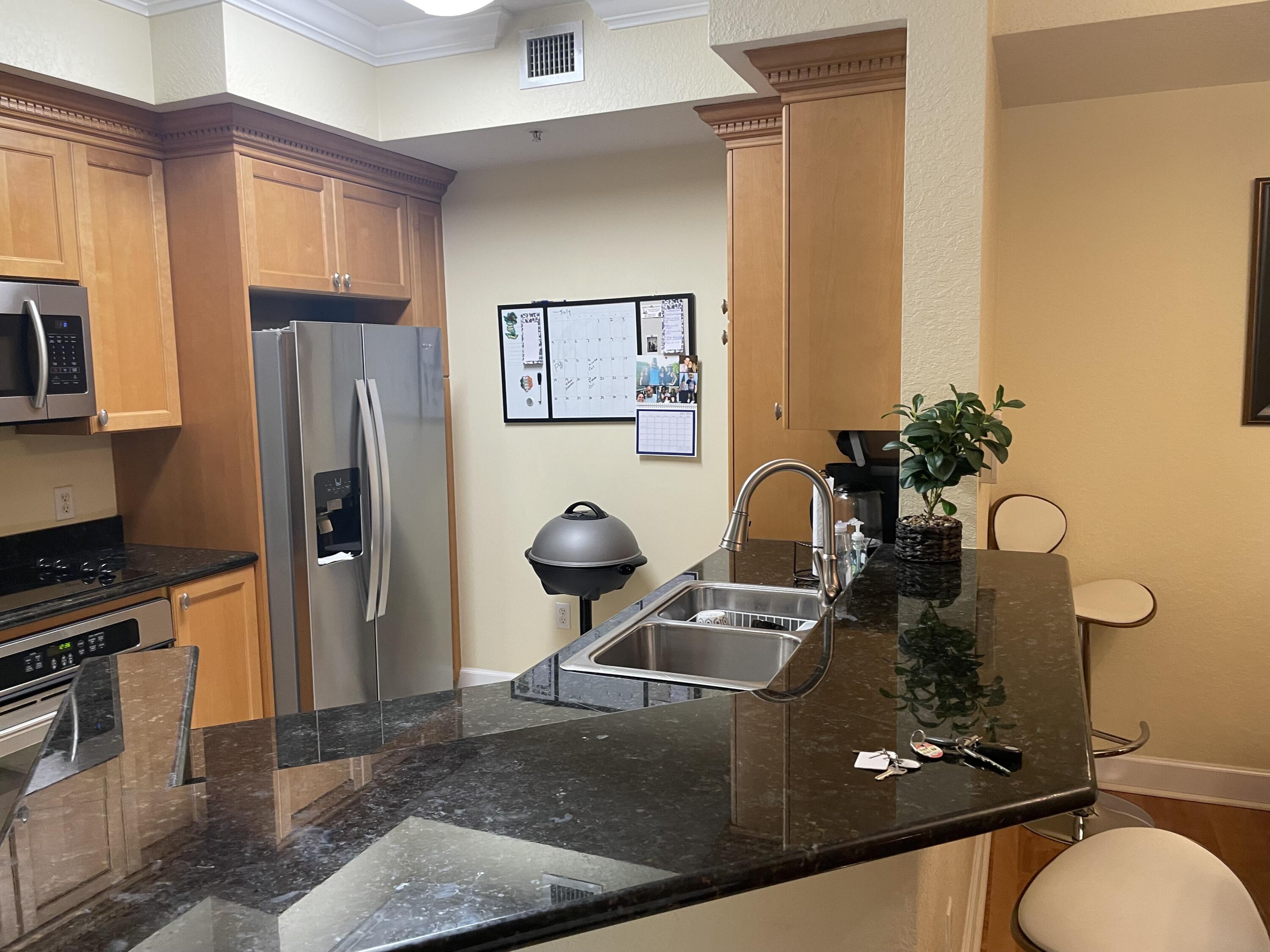 2203 Renaissance Way, Unit 203 Boynton Beach, FL 33426 - Photo 5 of 16 fRmSjwwyQ+iC2+mxaIZEfw