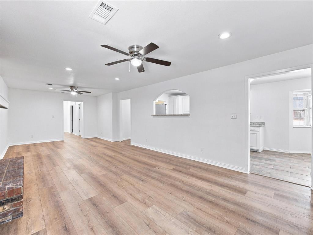 3107 South Lipsey Street Decatur, TX 76234 - Photo 14 of 40 Gallery Image 14