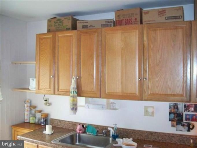 2 Research Road, Unit 2G Greenbelt, MD 20770 - Photo 3 of 9 Kitchen