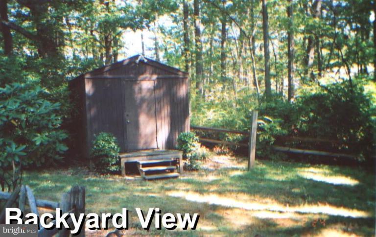 2 Research Road, Unit 2G Greenbelt, MD 20770 - Photo 8 of 9 Wooded View / Acreage