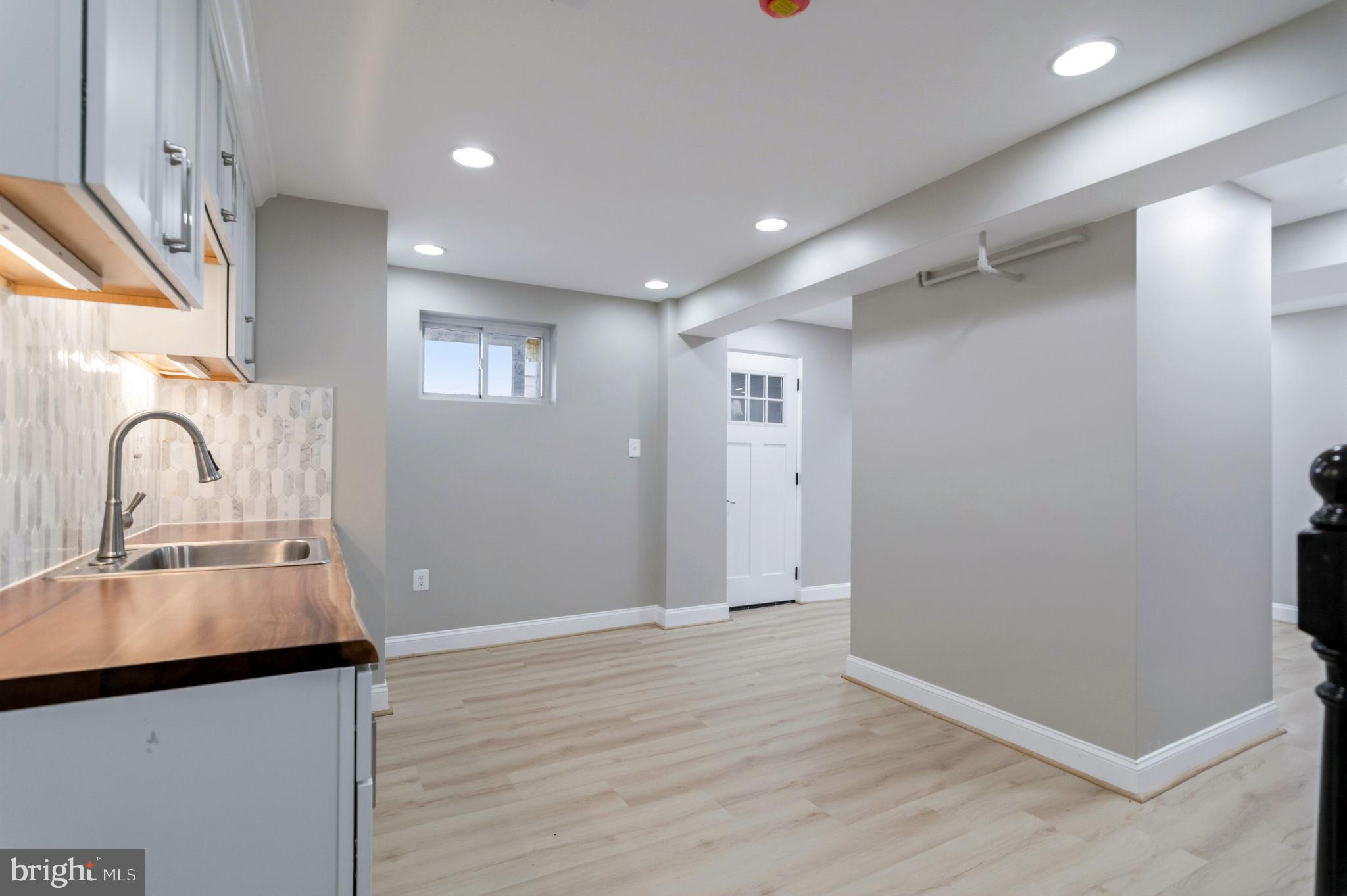 8901 Oxon Hill Road Fort Washington, MD 20744 - Photo 29 of 32 Gallery Image 29