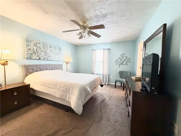 $250,000 | 213 Manor View Drive, Manor, PA 15665