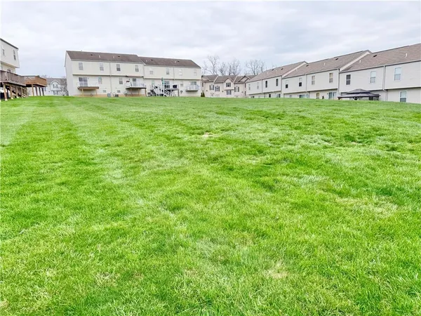 $250,000 | 213 Manor View Drive, Manor, PA 15665