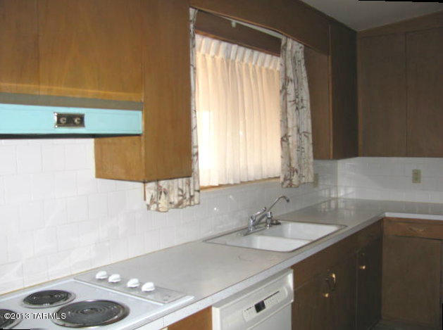 1975 East Kleindale Road Tucson, AZ 85719 - Photo 16 of 50 Gallery Image 16