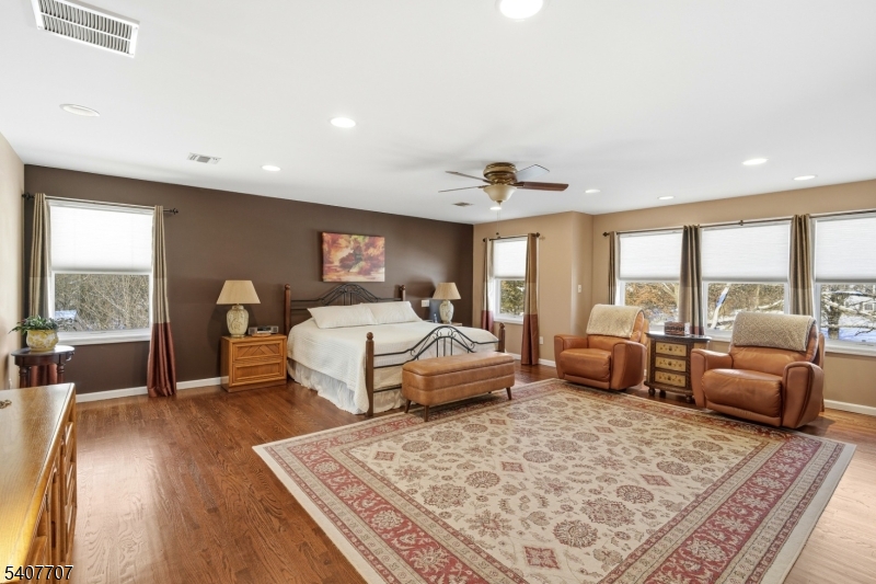 46 Arthur Road Hillsborough, NJ 08844 - Photo 19 of 38