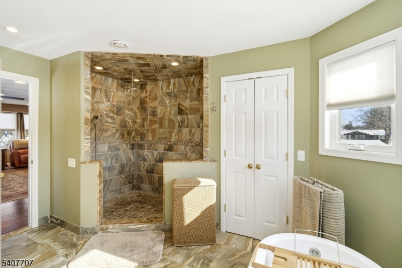 46 Arthur Road Hillsborough, NJ 08844 - Photo 21 of 38