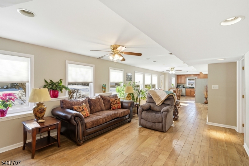 46 Arthur Road Hillsborough, NJ 08844 - Photo 25 of 38