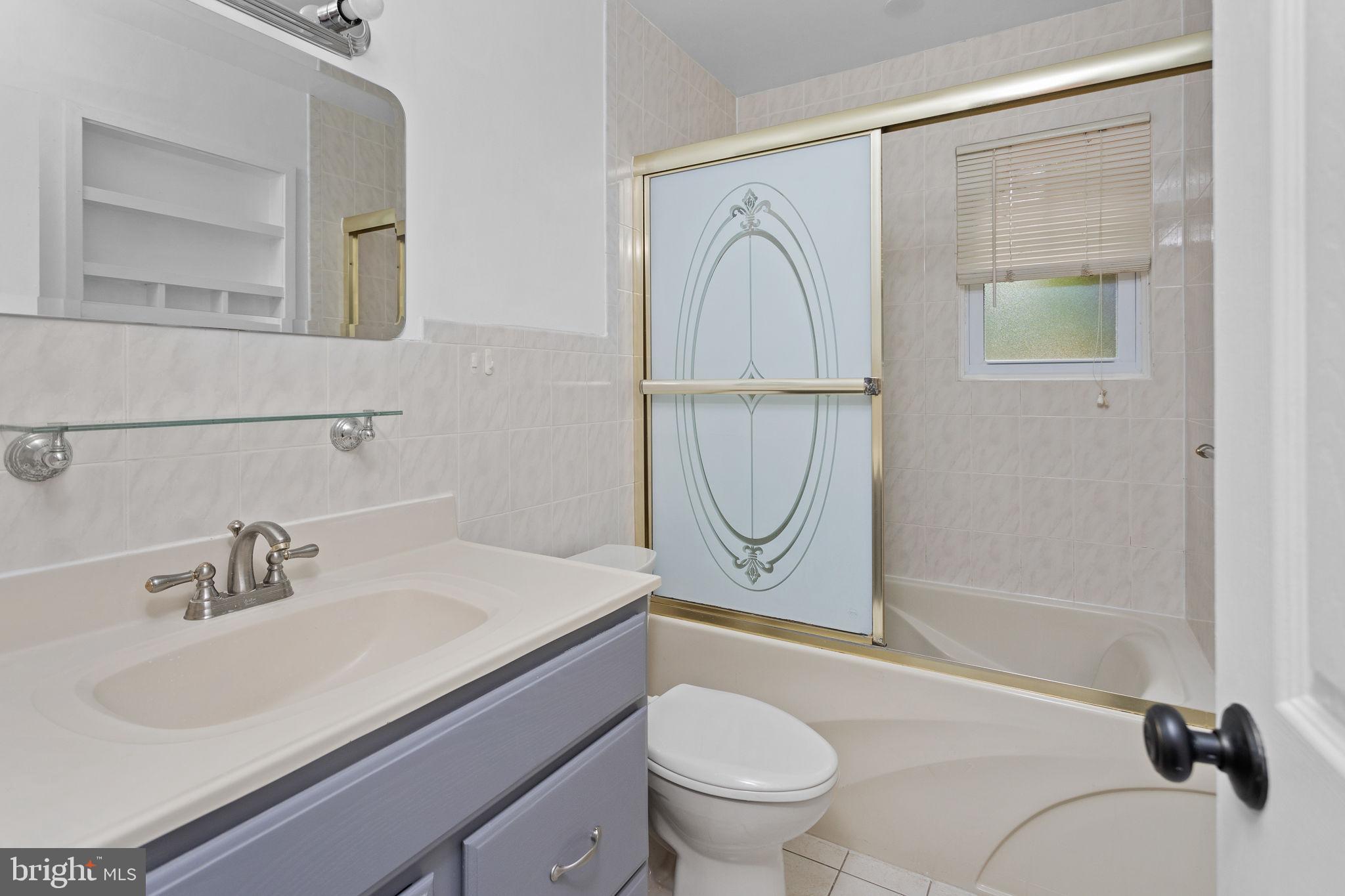 469 Flock Road Hamilton, NJ 08619 - Photo 17 of 29 Full Bath