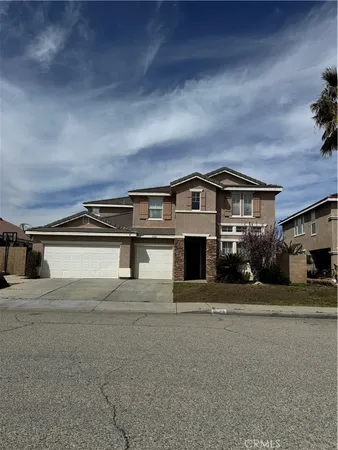 $689,000 | 3525 Fairgreen Lane, Palmdale, CA 93551
