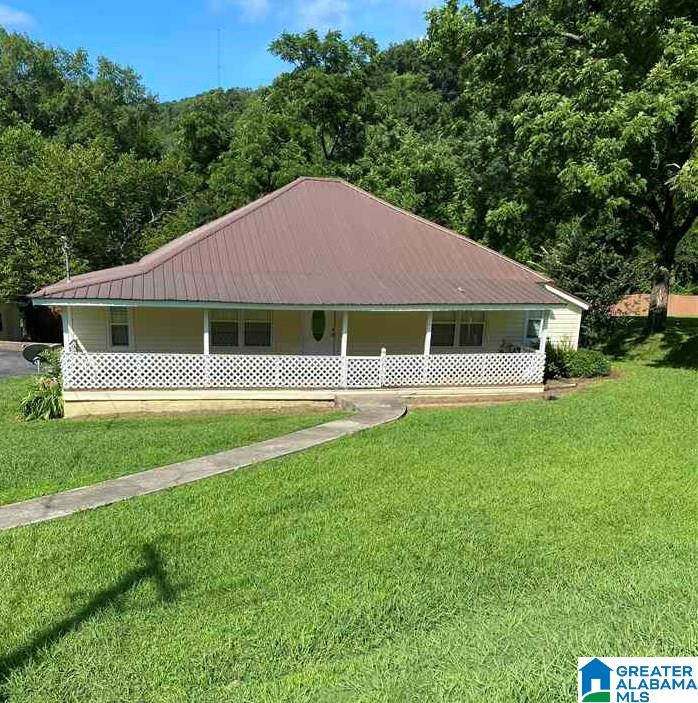 701 5th Street North Oneonta, AL 35121 - Photo 1 of 17