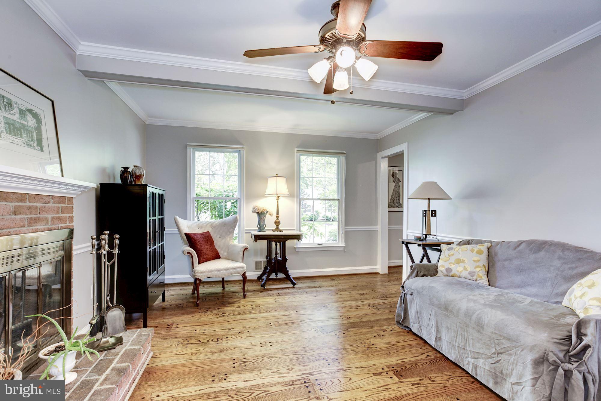 8 Treworthy Road Gaithersburg, MD 20878 - Photo 16 of 30 Family Room