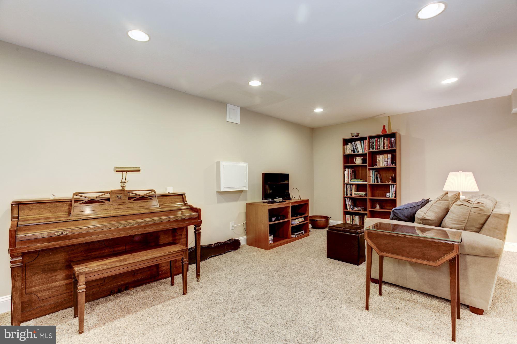 8 Treworthy Road Gaithersburg, MD 20878 - Photo 27 of 30 Basement