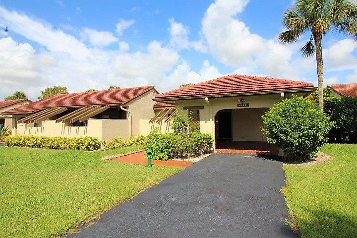 8409 Casa Del Lago, Unit B Boca Raton, FL 33433 - Photo 1 of 15 Front view