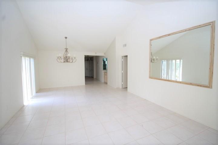 8409 Casa Del Lago, Unit B Boca Raton, FL 33433 - Photo 3 of 15 IMG_3516