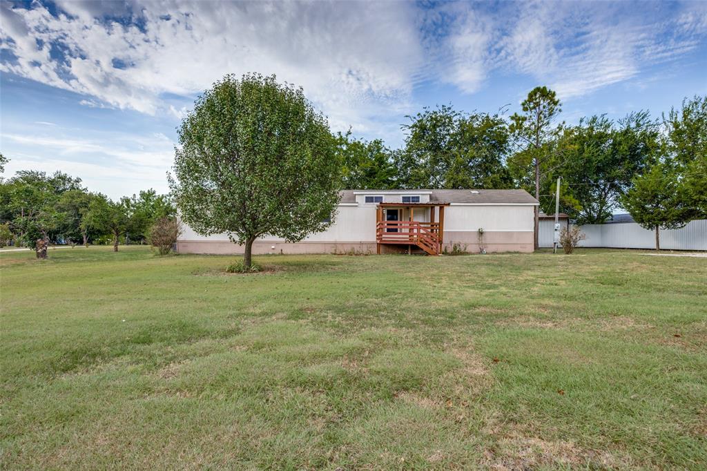 620 Pennell Road Sherman, TX 75090 - Photo 2 of 25 Gallery Image 2
