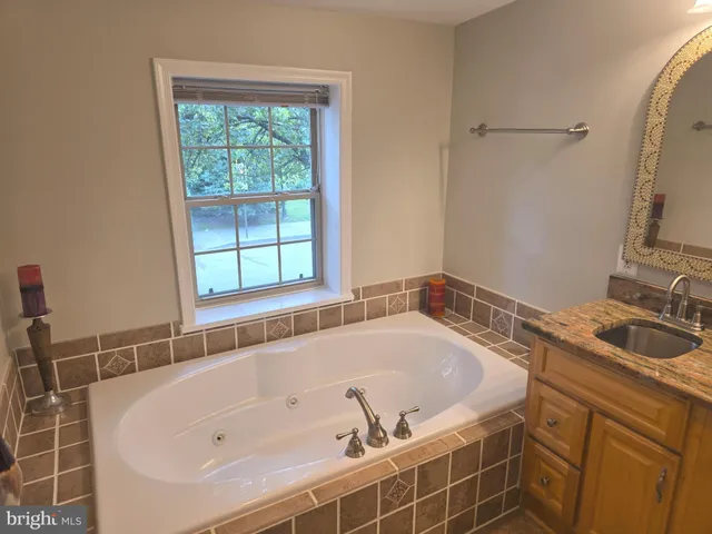 $329,900 | 628 Warner Street, Baltimore, MD 21230