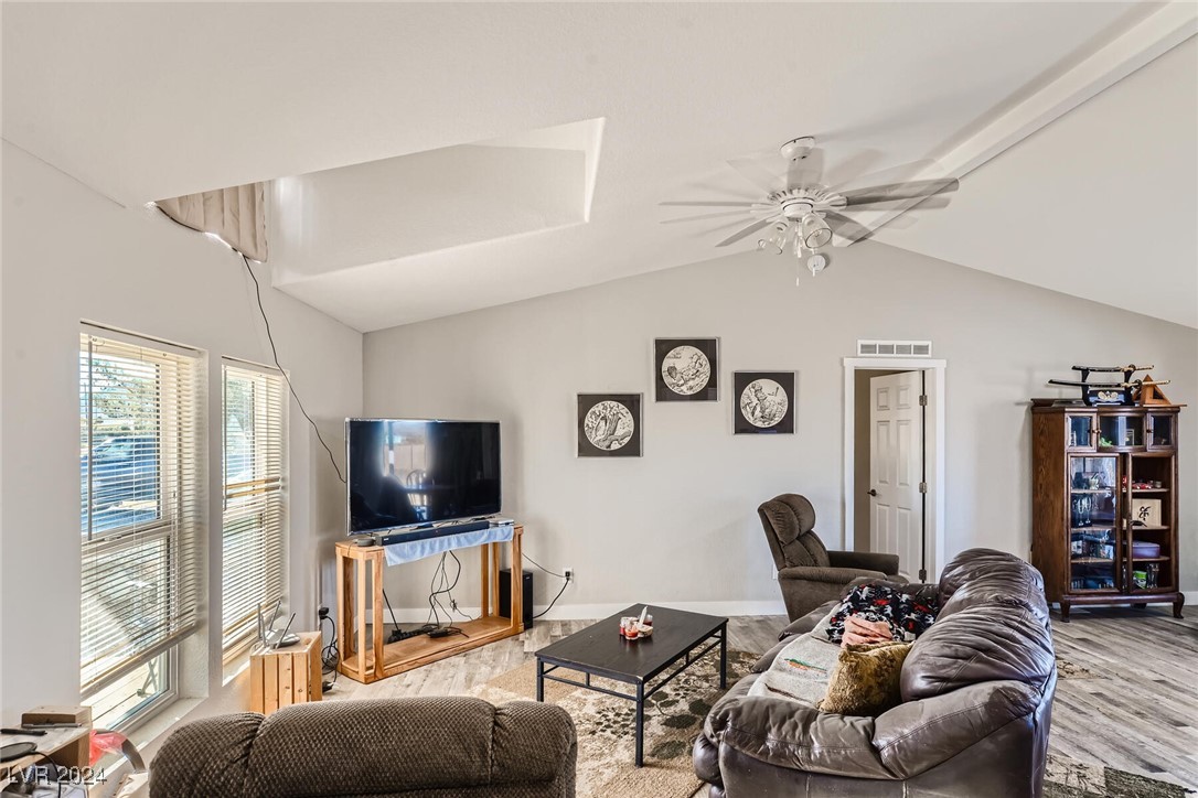 3390 West Blosser Ranch Road, Unit 2 Pahrump, NV 89060 - Photo 4 of 29 Gallery Image 4