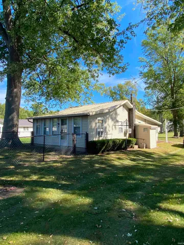 $199,500 | 32 Ems D2 Lane, Syracuse, IN 46567