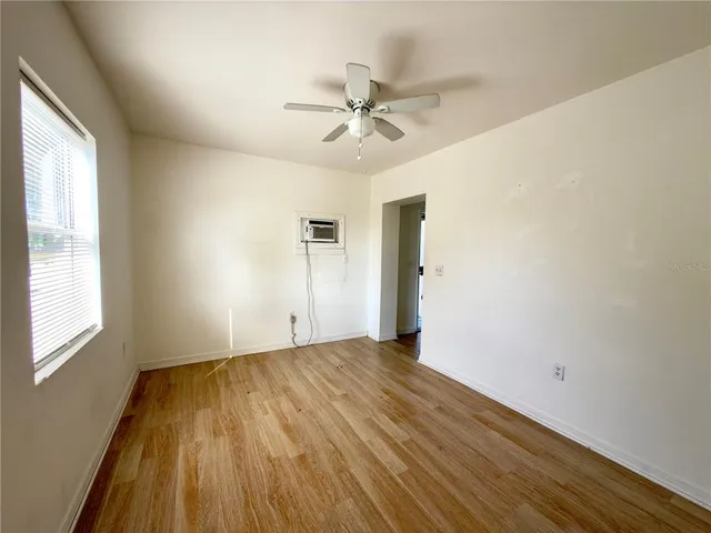 $1,150 | 12844 Florida Avenue, Unit 12844, Astatula, FL 34705