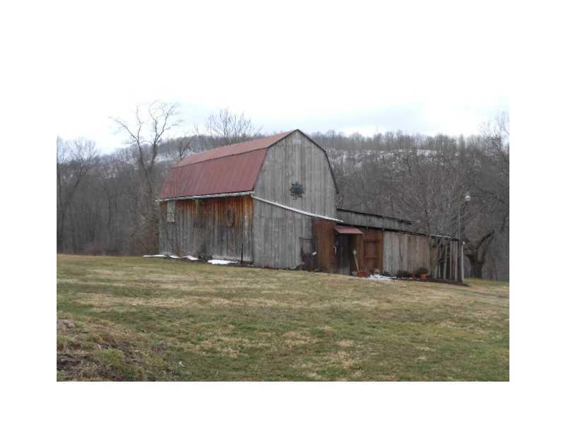 688 Sawyer Road Apollo, PA 15613 - Photo 13 of 13 Stable/Barn.