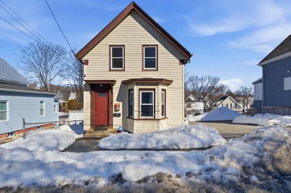 $555,000 | 50 Webster Street, Lynn, MA 01902