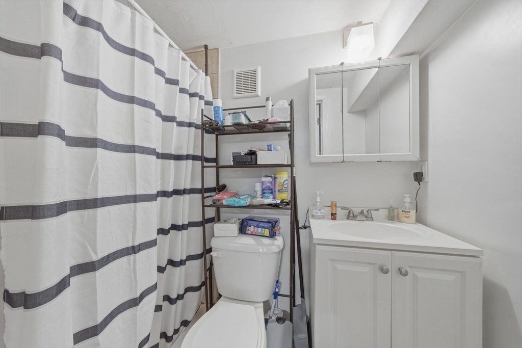 50 Webster Street Lynn, MA 01902 - Photo 27 of 36