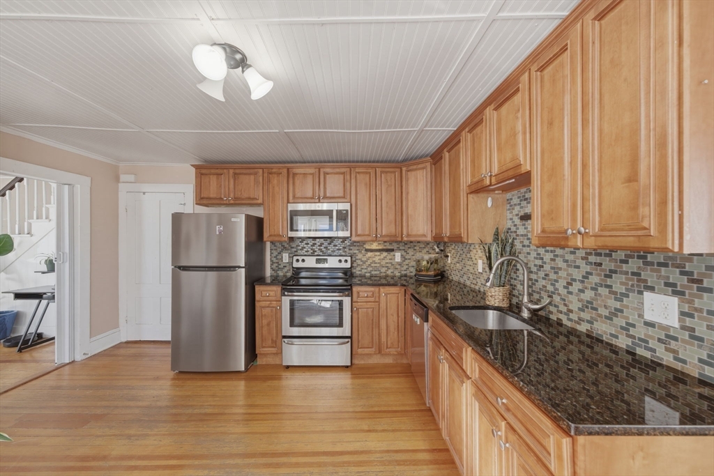 50 Webster Street Lynn, MA 01902 - Photo 8 of 36