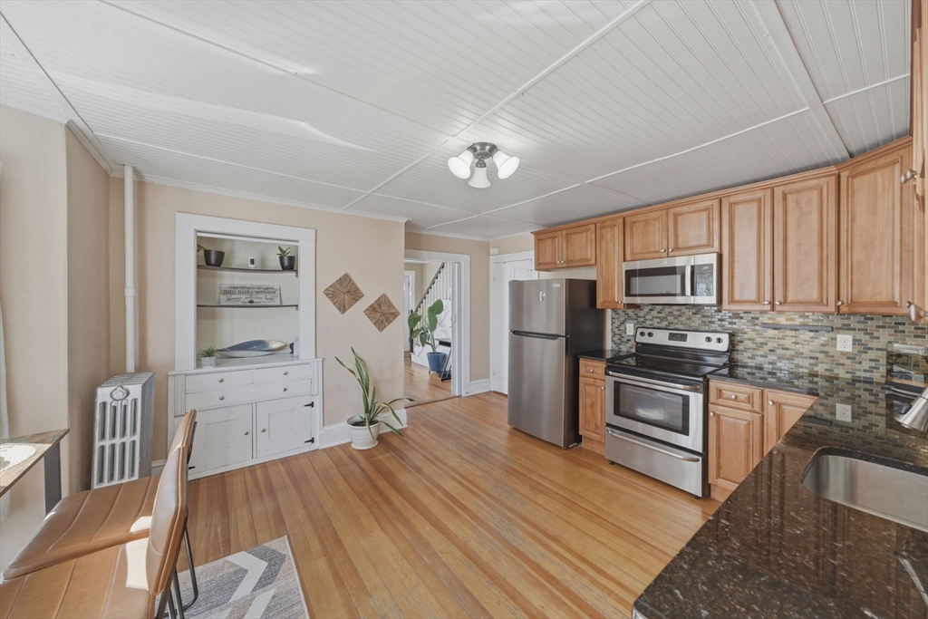 50 Webster Street Lynn, MA 01902 - Photo 10 of 36