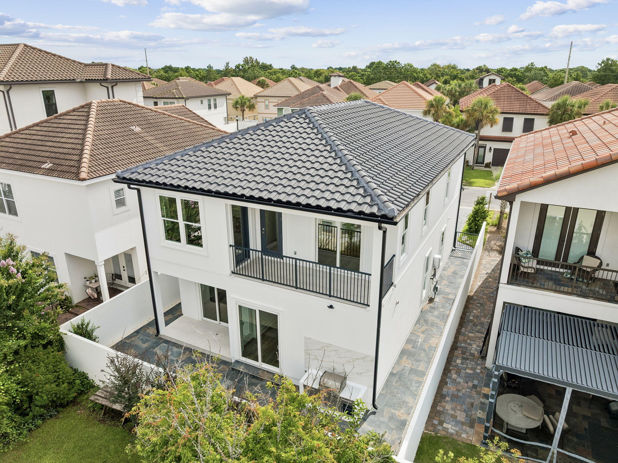 230 Inverrary Drive Destin, FL 32541 - Photo 6 of 34 Tile Roof