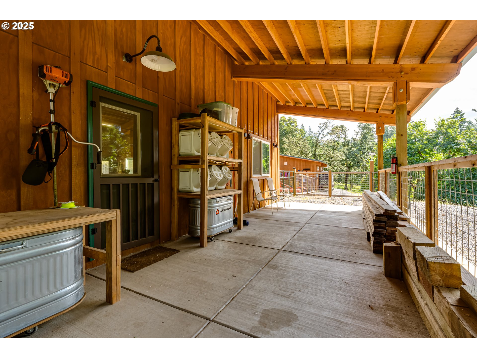 86561 R.R. Baker Road Springfield, OR 97478 - Photo 21 of 47 a view of outdoor space kitchen and patio
