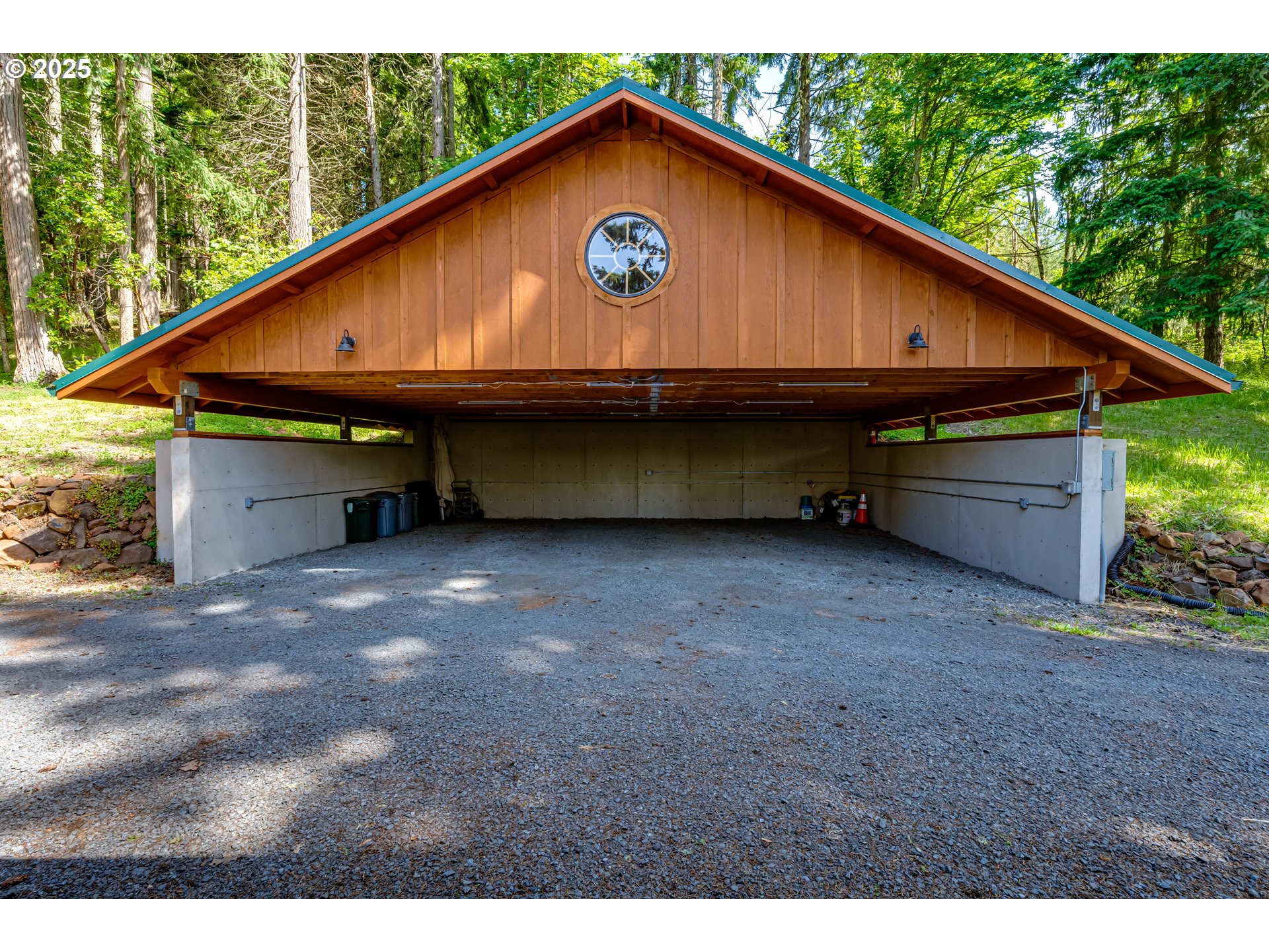 86561 R.R. Baker Road Springfield, OR 97478 - Photo 44 of 47 a view of backyard with green space