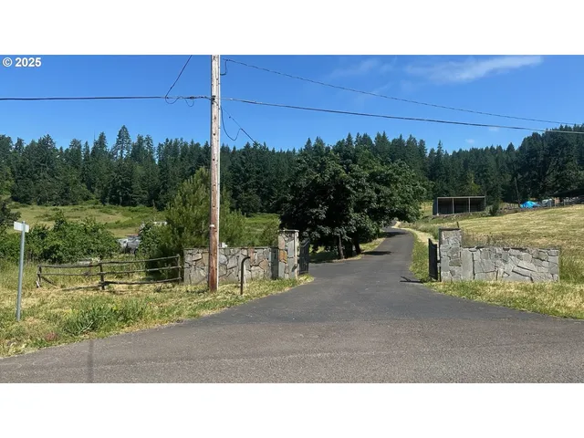$1,130,000 | 86561 R.R. Baker Road, Springfield, OR 97478