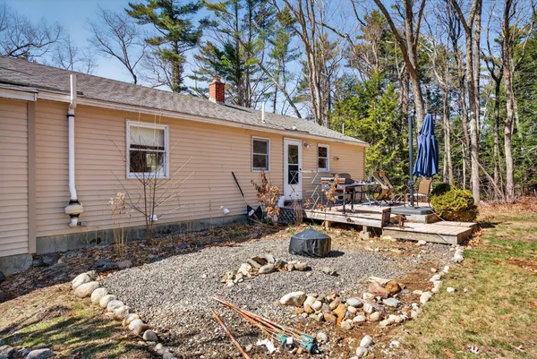 $589,000 | 325 Pope Road, Windham, ME 04062