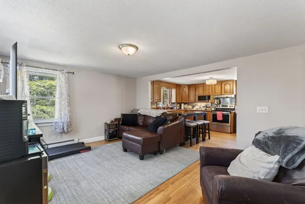 $589,000 | 325 Pope Road, Windham, ME 04062