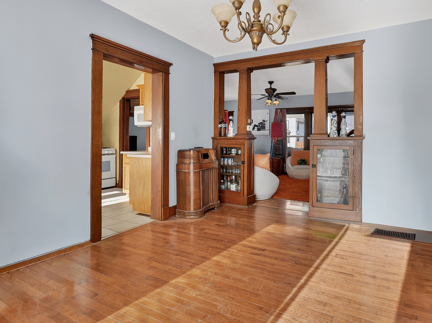 218 Lincoln Highway Dixon, IL 61021 - Photo 14 of 34