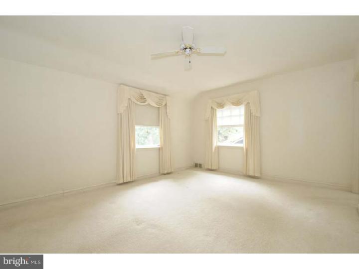 226 Wentworth Road Wayne, PA 19087 - Photo 15 of 25