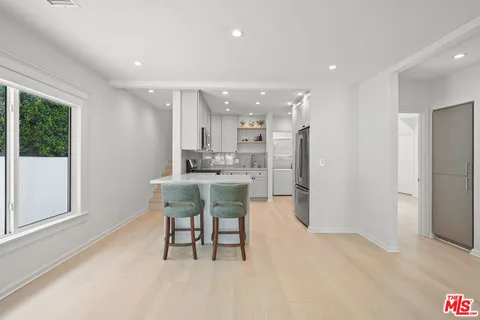 $3,195,000 | 617 Westmount Drive, West Hollywood, CA 90069