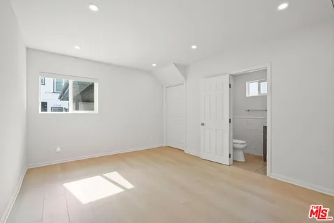 $3,195,000 | 617 Westmount Drive, West Hollywood, CA 90069