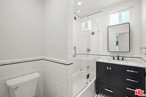 $3,195,000 | 617 Westmount Drive, West Hollywood, CA 90069