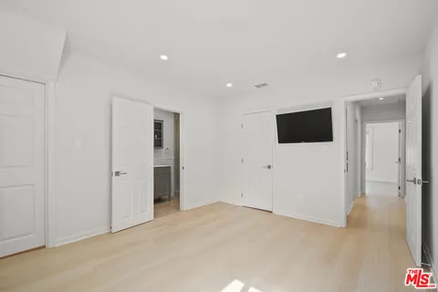 $3,195,000 | 617 Westmount Drive, West Hollywood, CA 90069