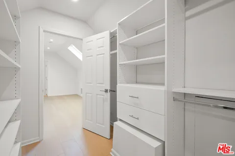 $3,195,000 | 617 Westmount Drive, West Hollywood, CA 90069