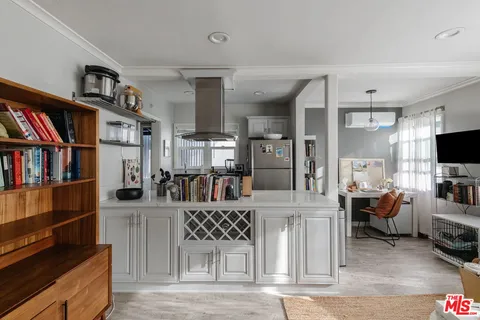 $3,195,000 | 617 Westmount Drive, West Hollywood, CA 90069