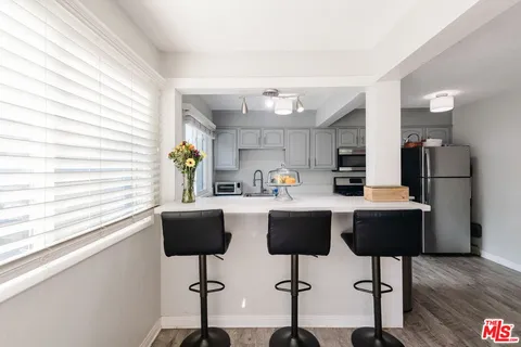 $3,195,000 | 617 Westmount Drive, West Hollywood, CA 90069