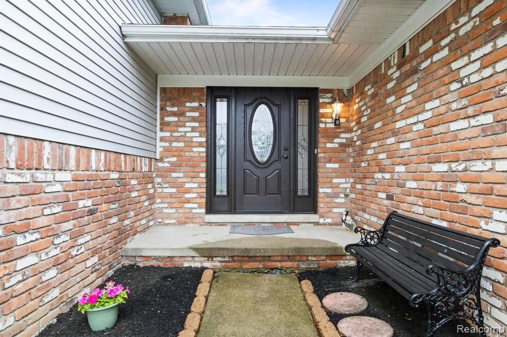 5645 Wedgewood Road Canton, MI 48187 - Photo 5 of 37