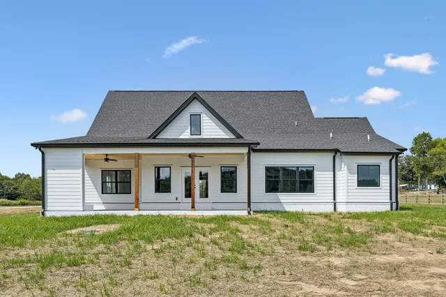 $1,245,777 | 4088 Chicken Road, Lebanon, TN 37090